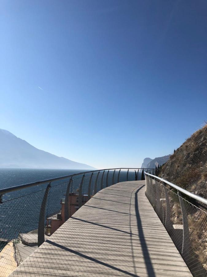 Un Balcone Sul Garda Appartement Tremosine Buitenkant foto