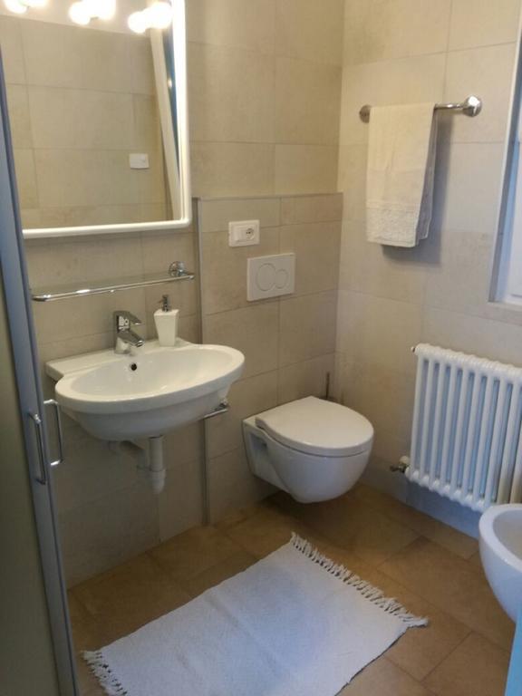 Un Balcone Sul Garda Appartement Tremosine Buitenkant foto